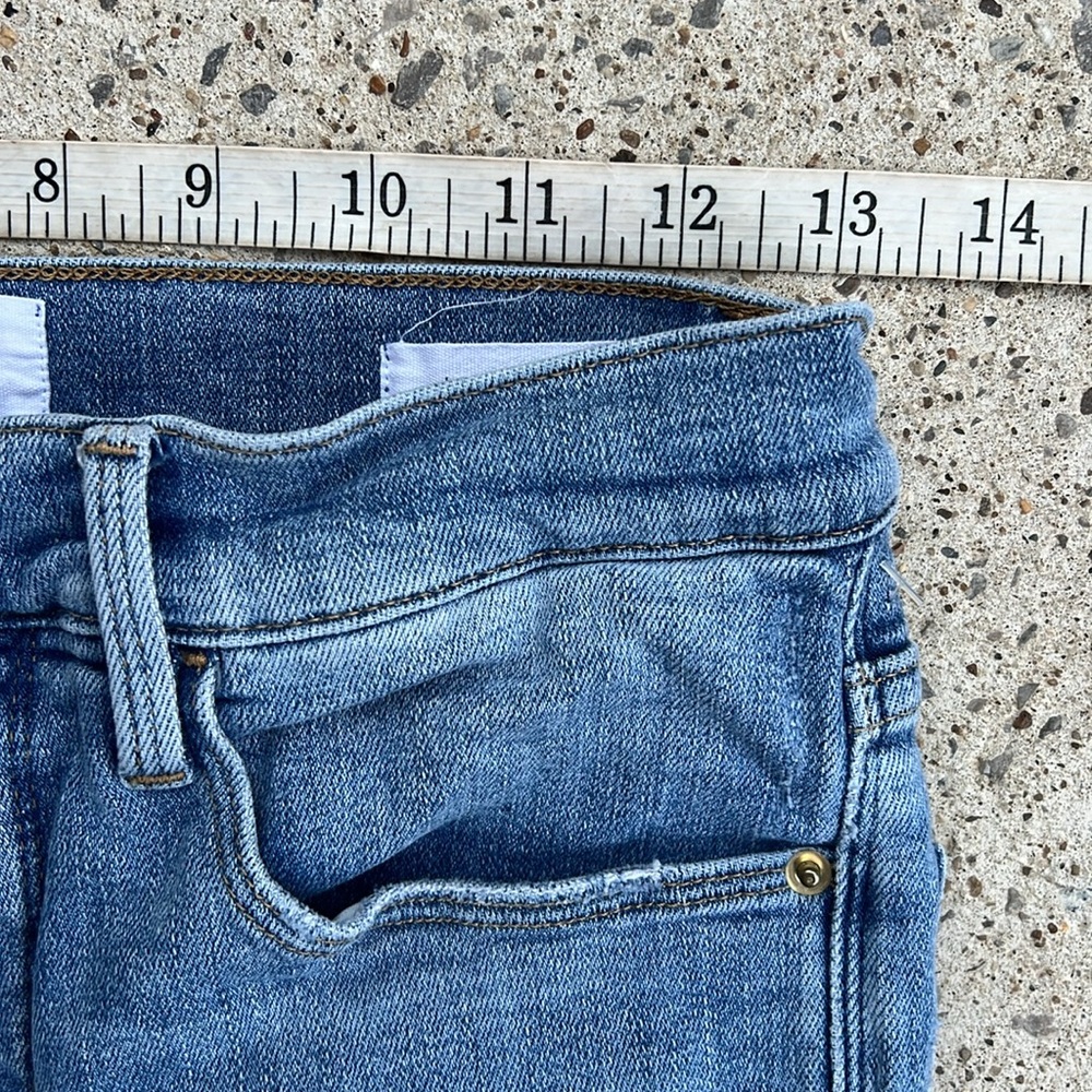 FRAME Le Sylvie High Waist Raw Hem Crop Jeans Overturn Wash Waist 27 - Picture 6 of 12